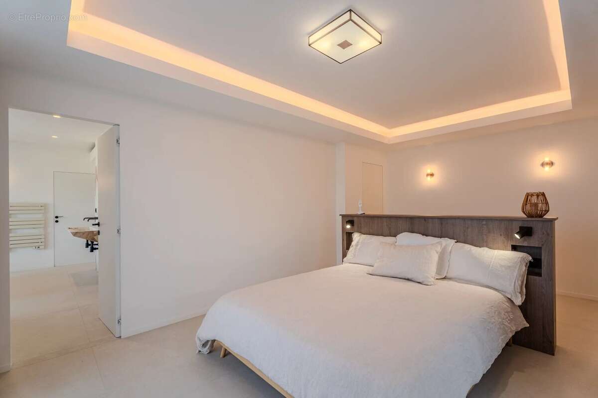 Maison à ROQUEBRUNE-CAP-MARTIN