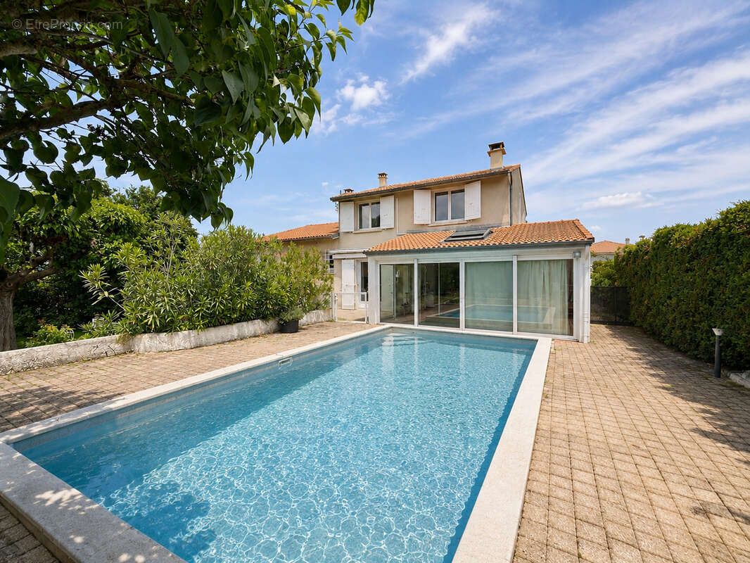 Maison à MALISSARD
