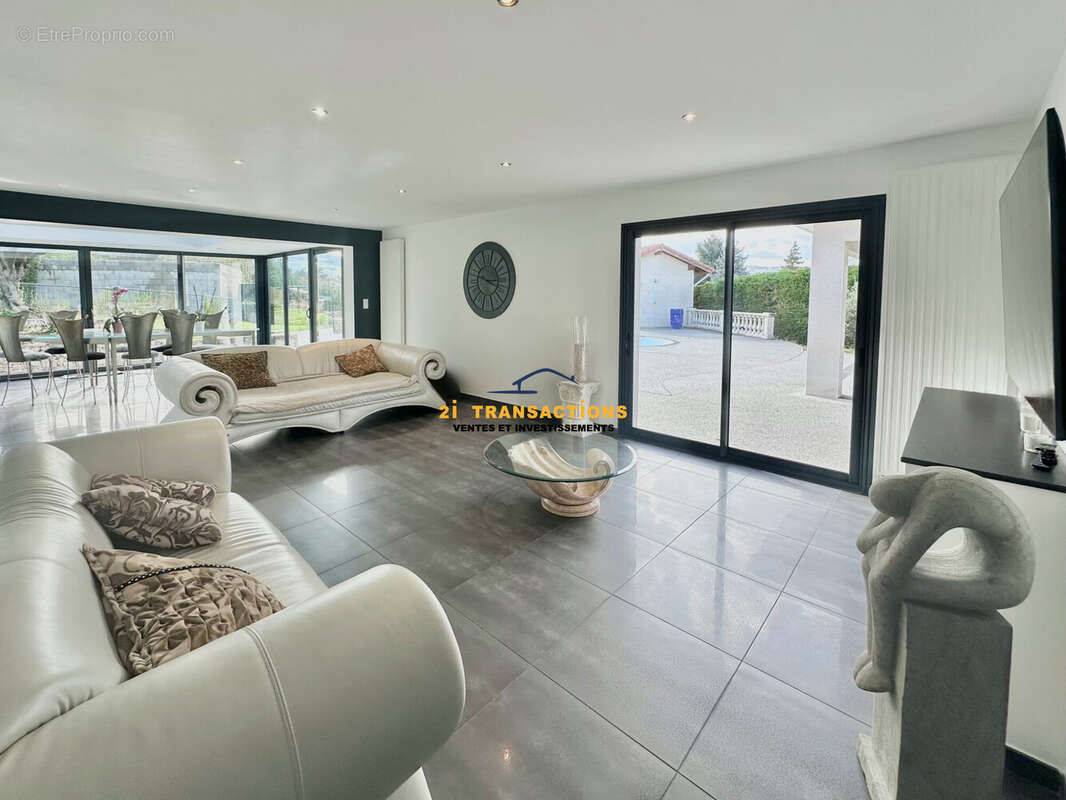 Maison à SAINT-CHAMOND