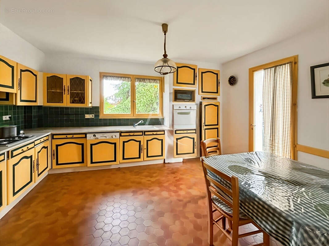 Maison à VILLECONIN