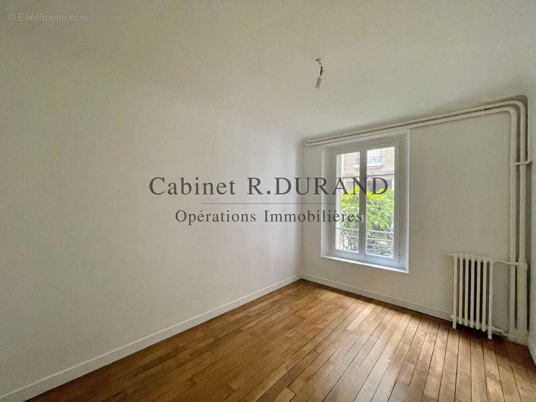 Appartement à COLOMBES