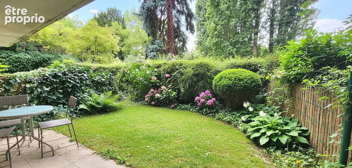 Appartement à SAINT-GRATIEN