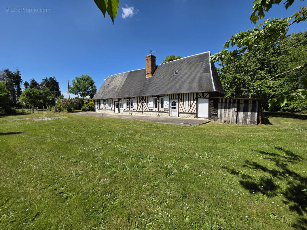 Maison à BERNAY