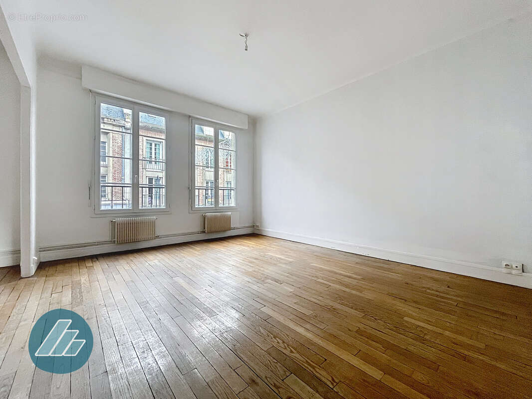 Appartement à ABBEVILLE