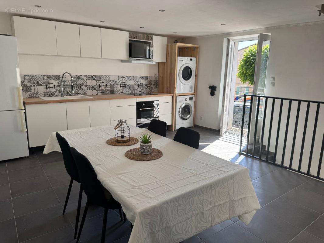 Maison à VILLARDONNEL