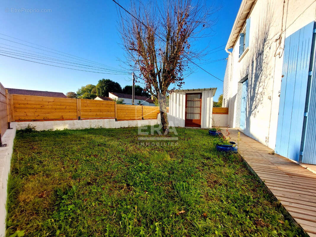 Appartement à BREUILLET