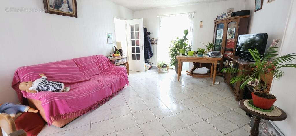 Maison à SAINT-HELLIER