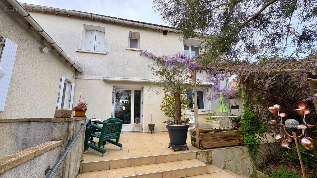 Maison à NIORT