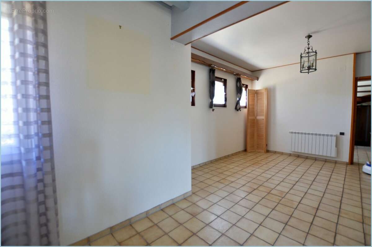Maison à vendre 5 pièces VERNEVILLE (57) - photo 6