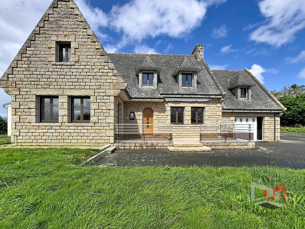 Maison à PLEUMEUR-BODOU