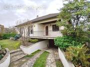 Maison à SARTROUVILLE