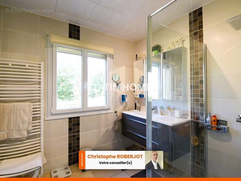 Maison à CHAMPFORGEUIL