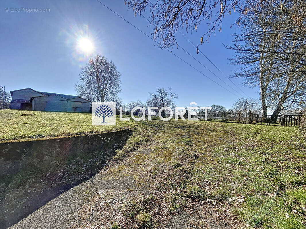 Maison à SAINT-PARDOUX