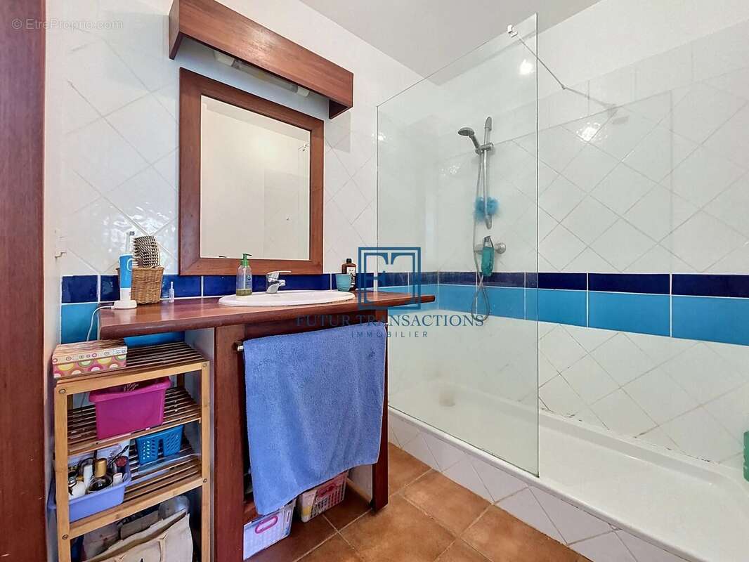 Appartement à LE GOSIER