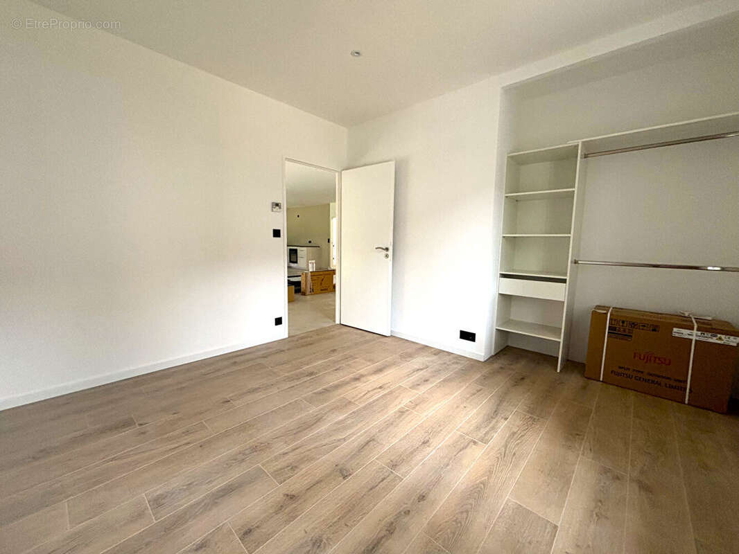 Maison neuve de plain-pied 134 m² proche commerces et collège ! - photo 8