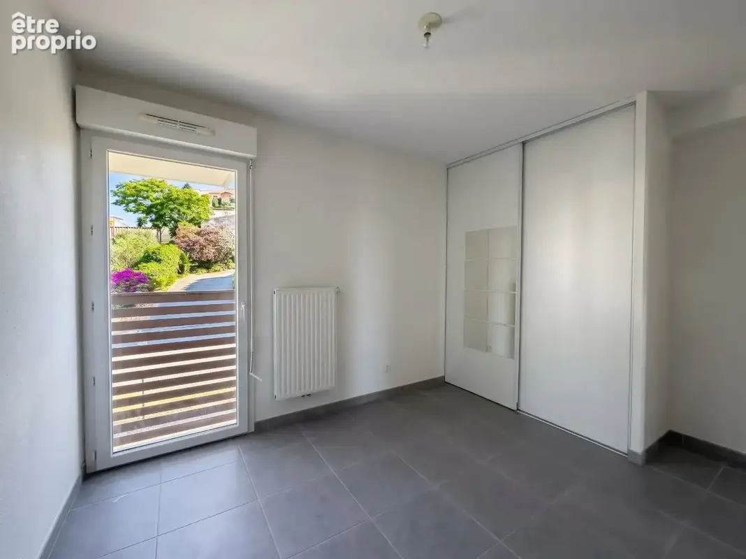 Appartement T3 64 m² + 35 m² de terrasse et vue panoramique... - photo 9