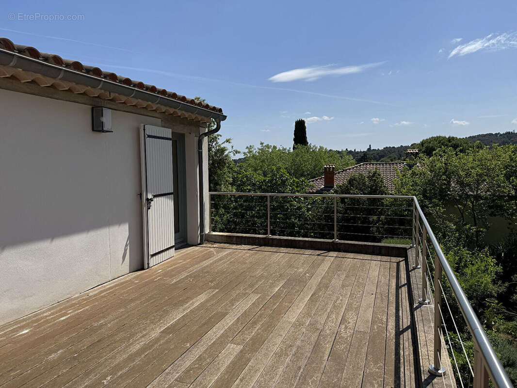 Maison à VILLENEUVE-LES-AVIGNON