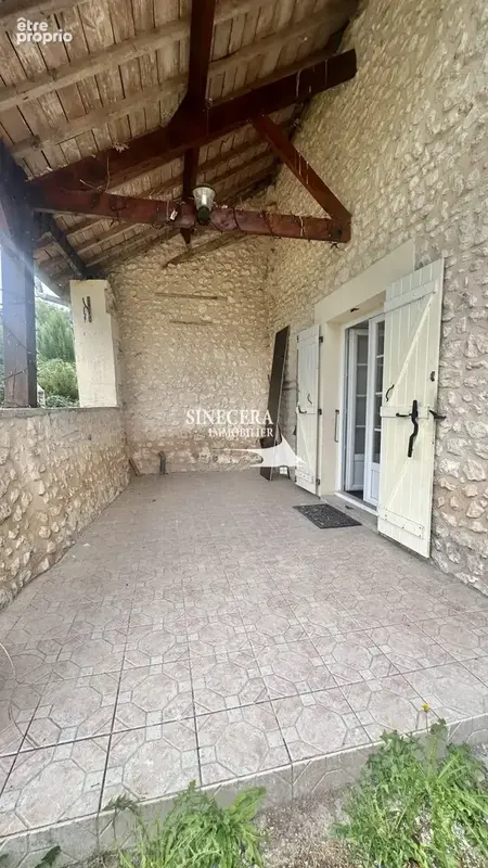 Maison 110 m² à Tocane-Saint-Apre  - photo 8