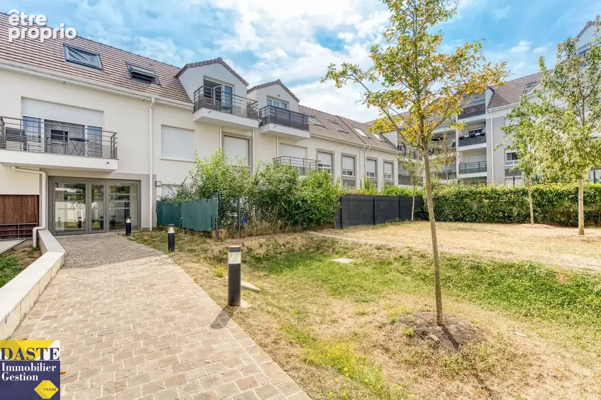 Appartement à PONTAULT-COMBAULT