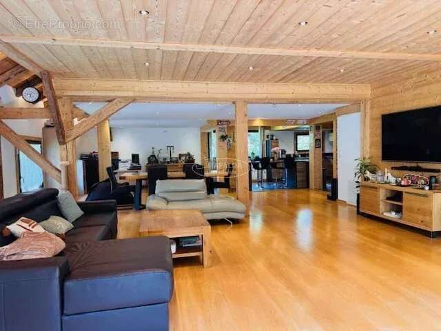 Maison à MONT-SAXONNEX