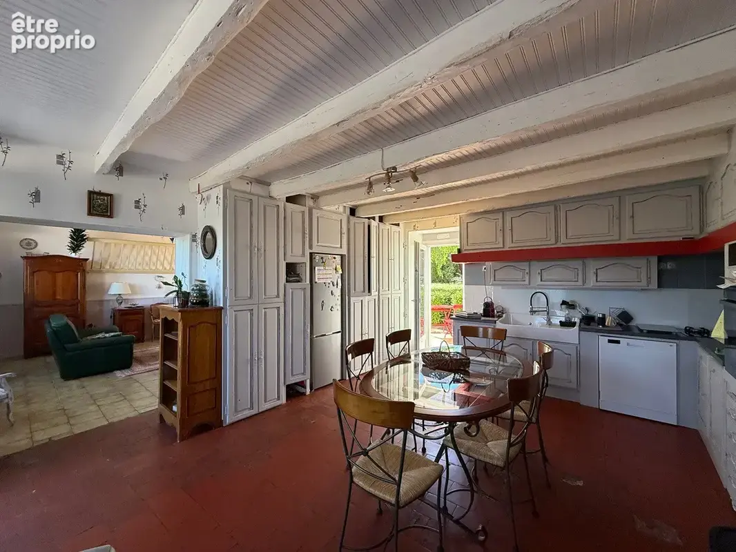 Maison 7 pièces 165 m² à vendre à Issoudun (36100) - photo 8