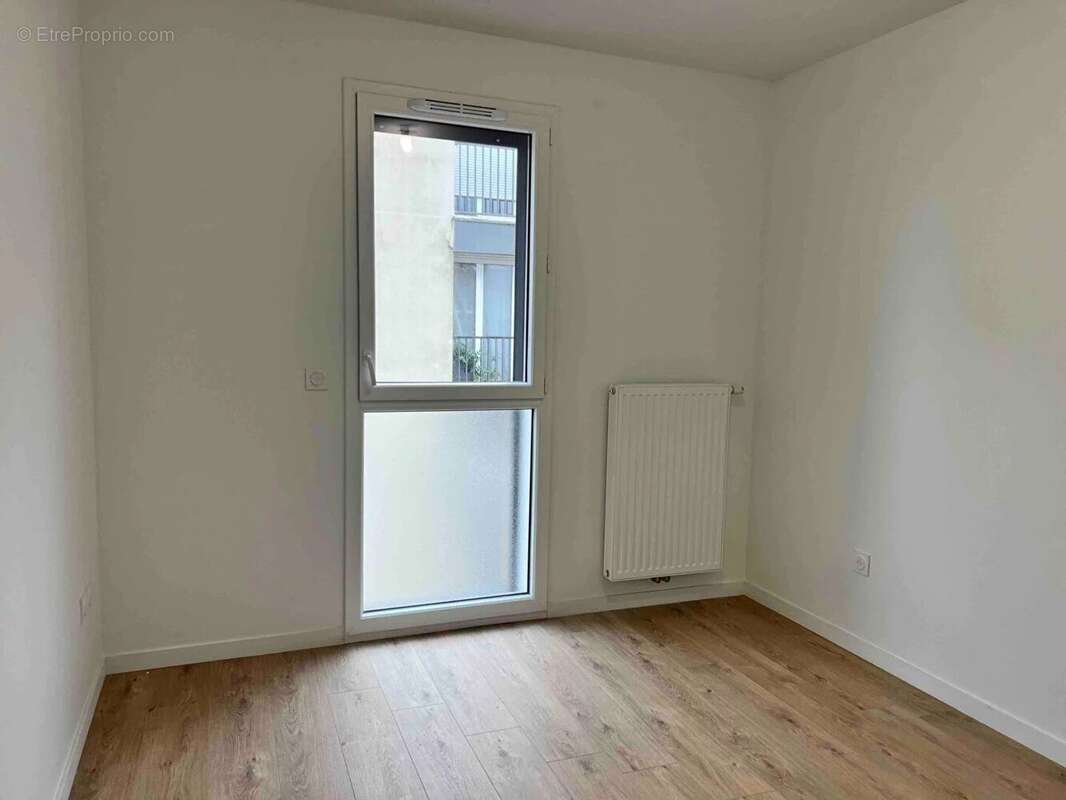 Appartement à PARENTIS-EN-BORN