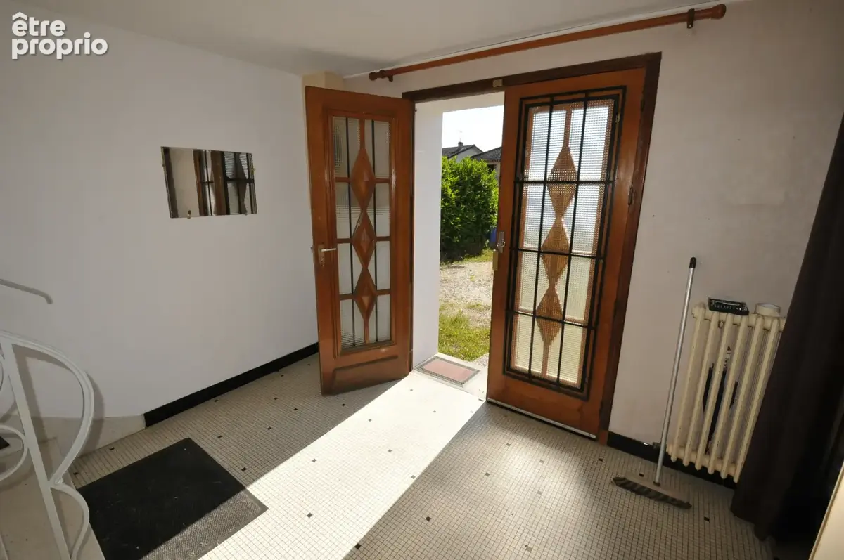 Maison au coeur de Feytiat centre en pierre - photo 9