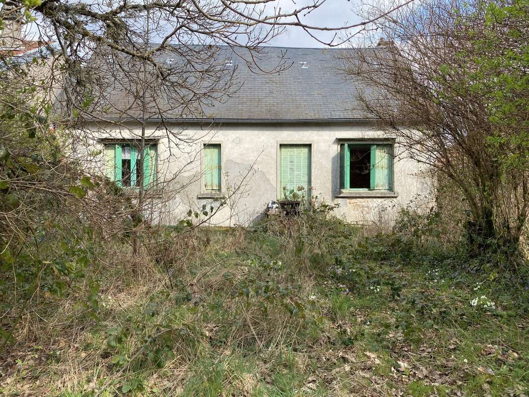 Maison à ROYERE-DE-VASSIVIERE