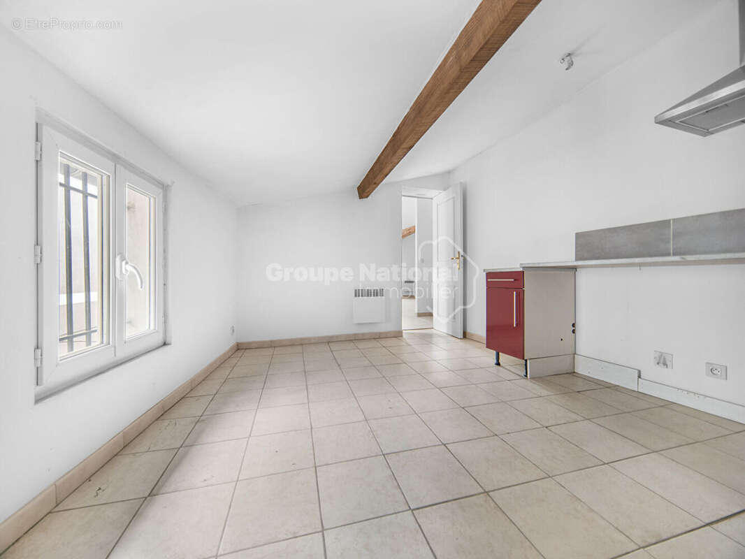 Appartement à LUNEL