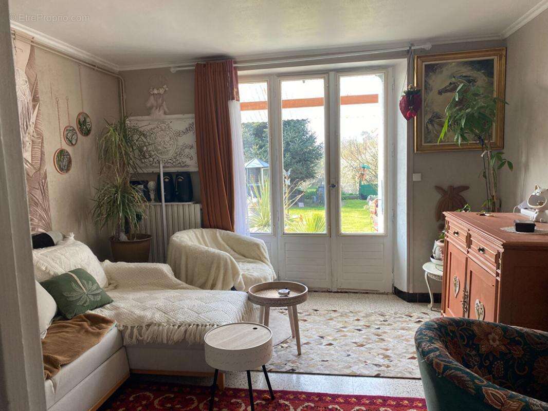 Maison à MARTIZAY