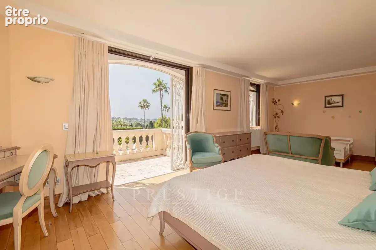 Cap d'Antibes, propriété luxueuse 7 pièces, piscine, garage, - photo 20