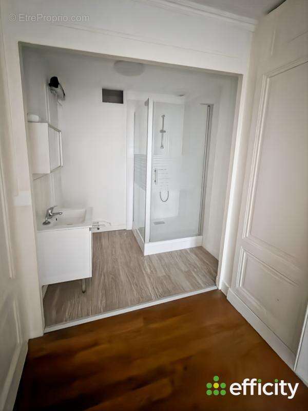 Appartement à LYON-6E