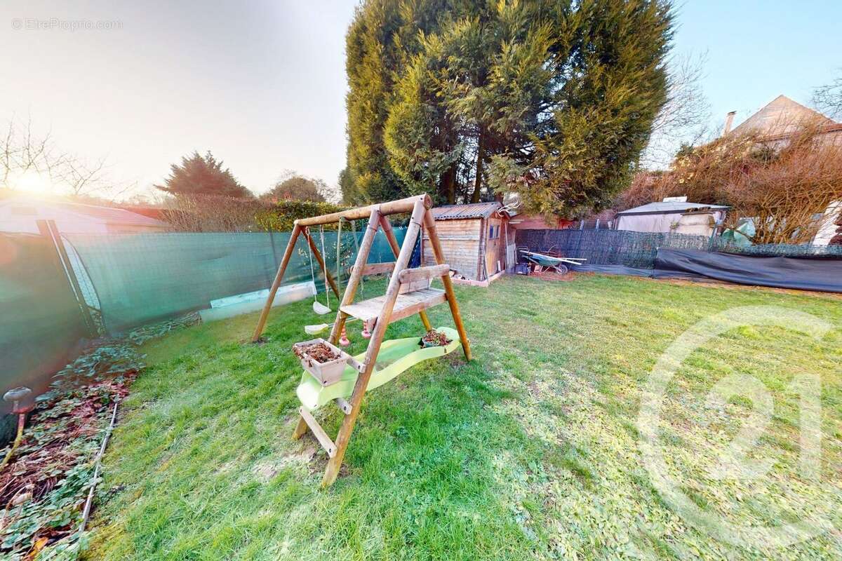 Maison à SAINT-QUENTIN