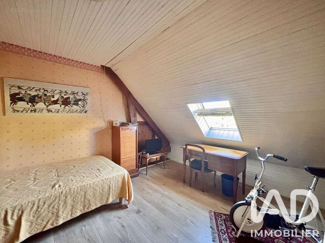 Maison 150 m² à Camon  - photo 9