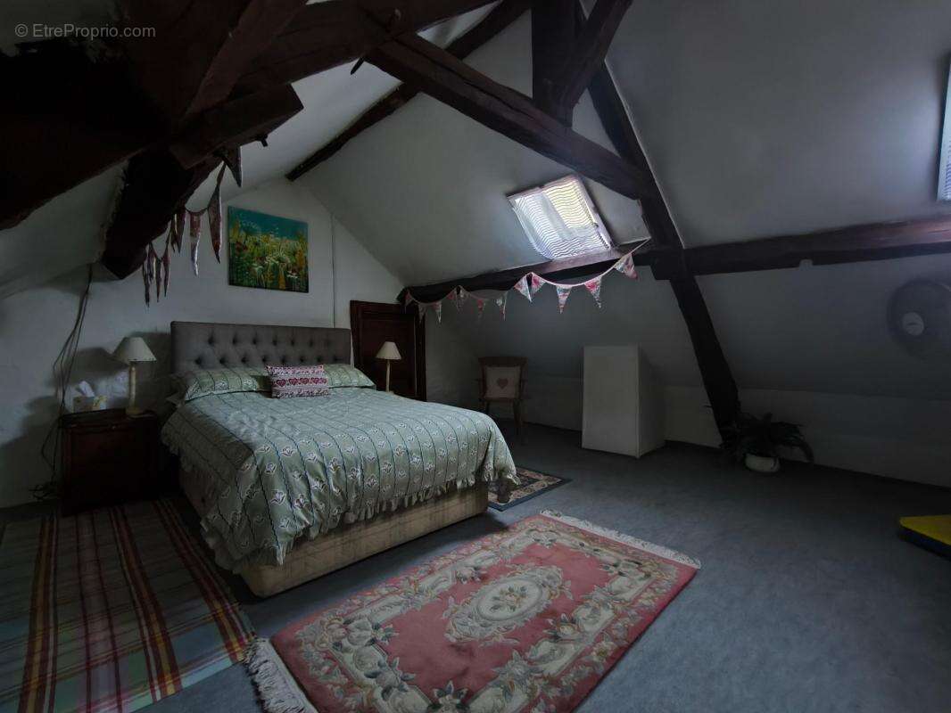 Maison à CHAZE-HENRY