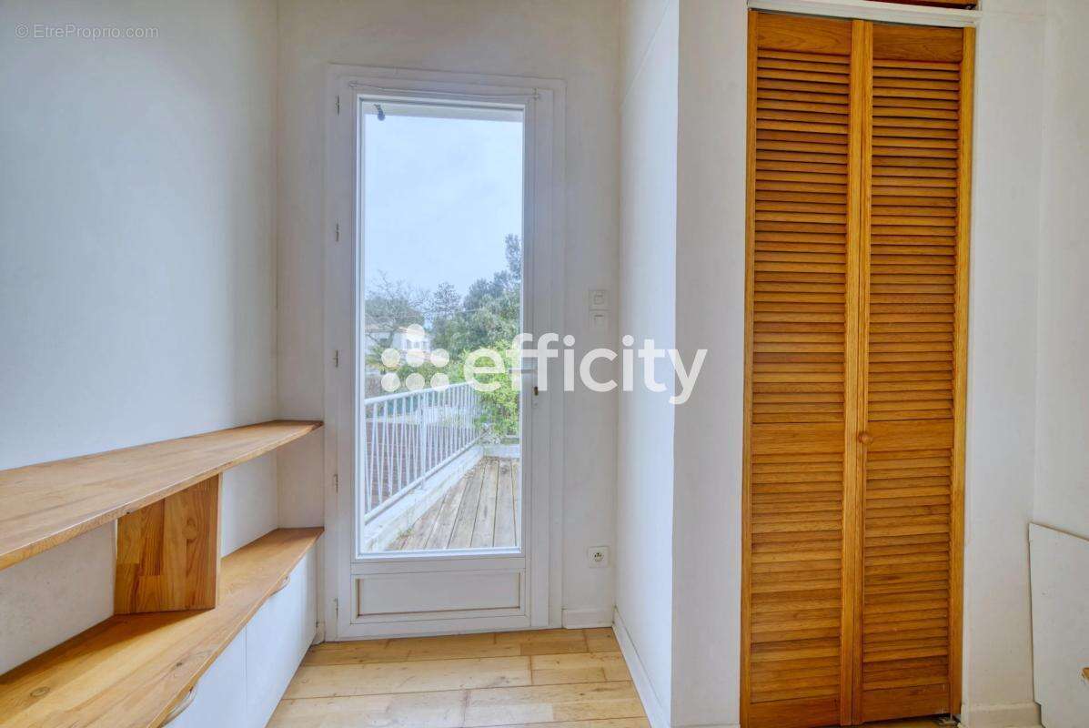 Maison à SAINT-GEORGES-DE-DIDONNE