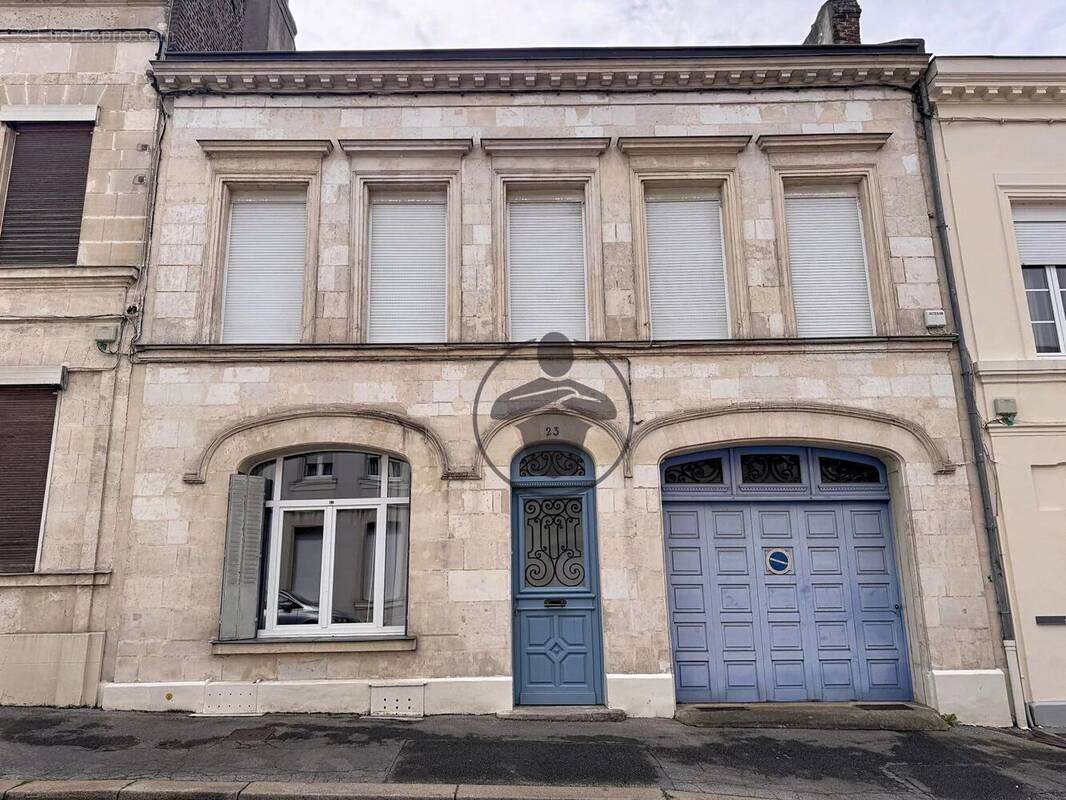 Maison à SAINT-QUENTIN