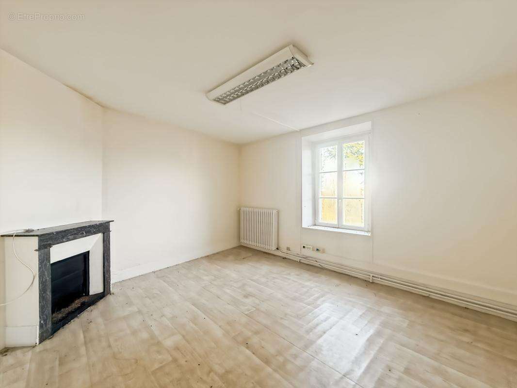 Appartement à ORGERES-EN-BEAUCE