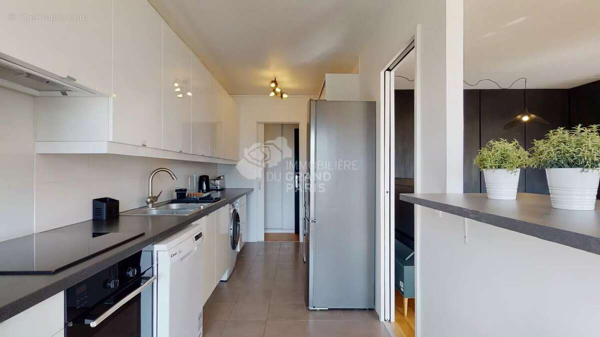 Appartement à MONTIGNY-LE-BRETONNEUX