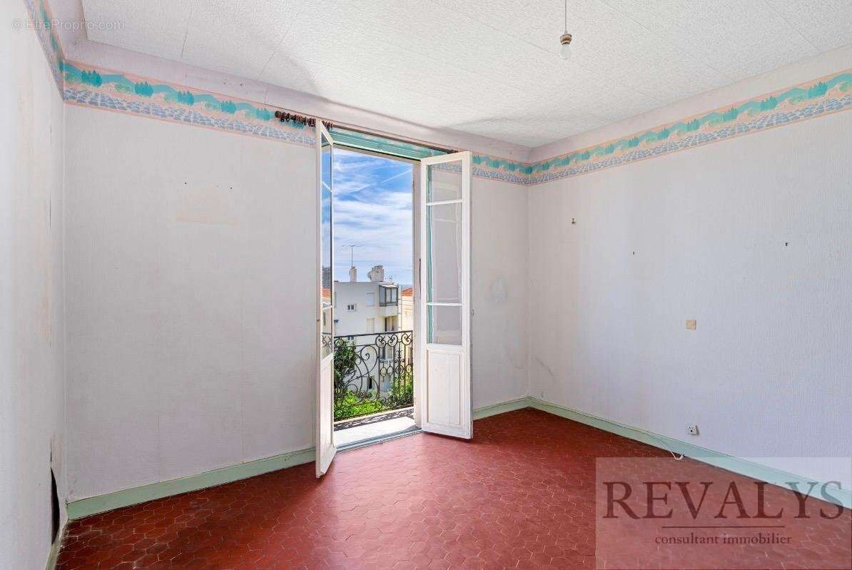 Maison à BEAUSOLEIL