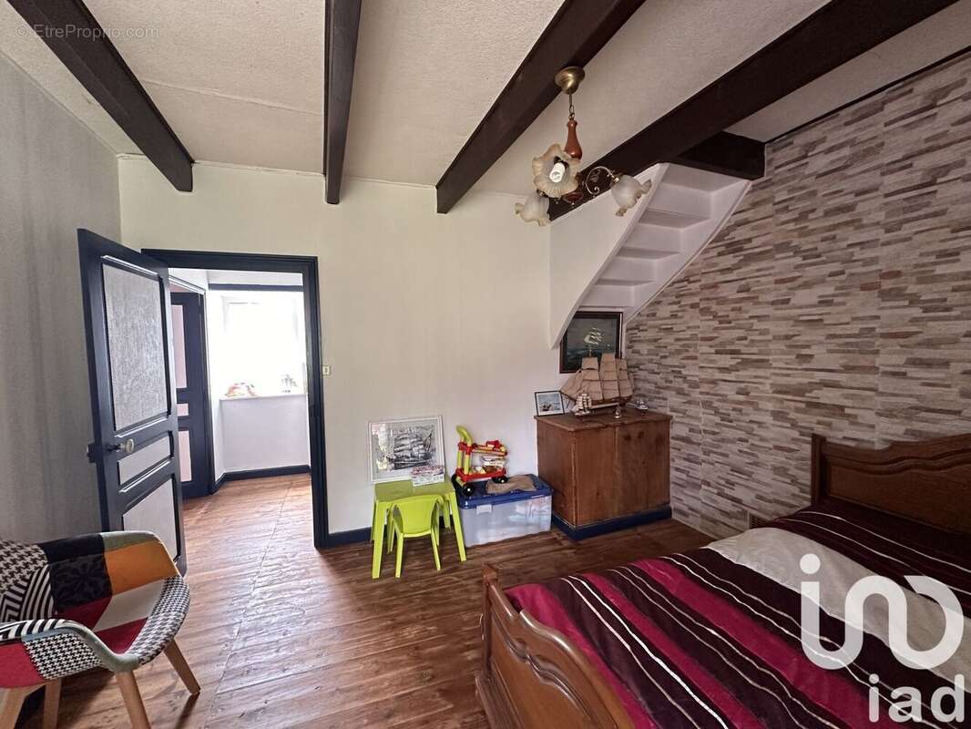 Maison 92 m² à Le Faouet  - photo 7