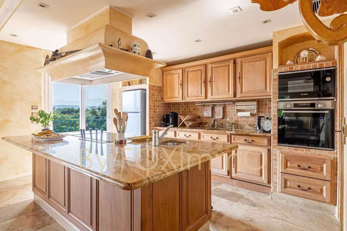 Maison à CAGNES-SUR-MER