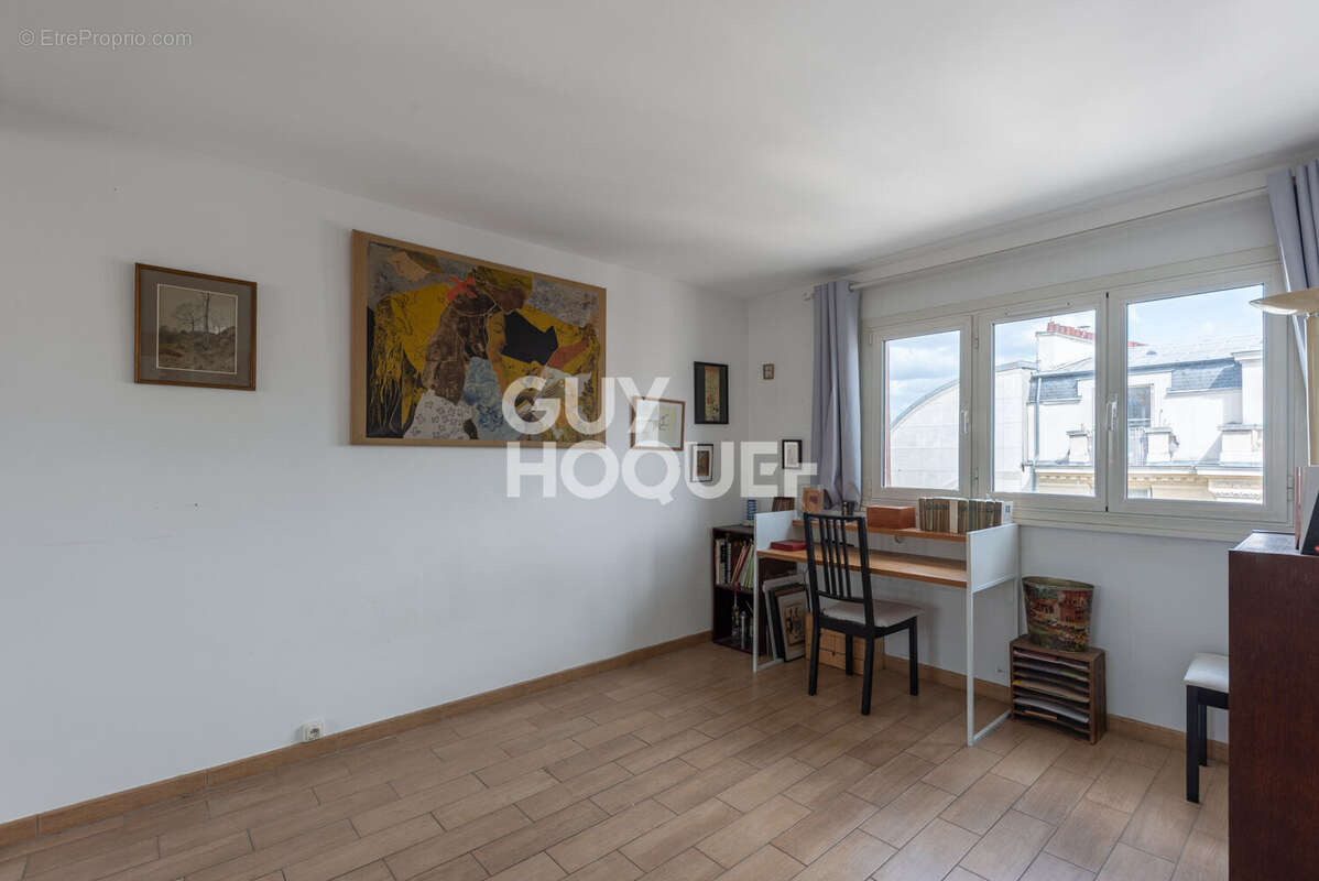 Appartement à PARIS-12E
