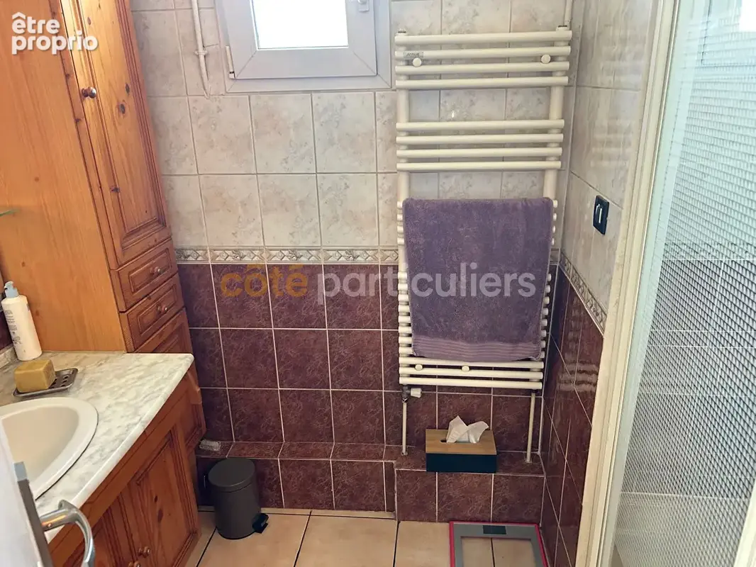 Charmant pavillon familial avec sous-sol et dépendance à VLR - photo 8