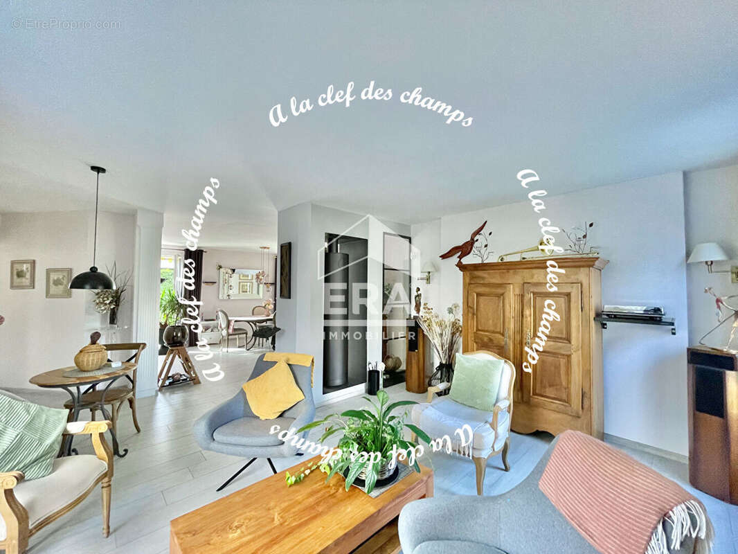 Maison à GIF-SUR-YVETTE