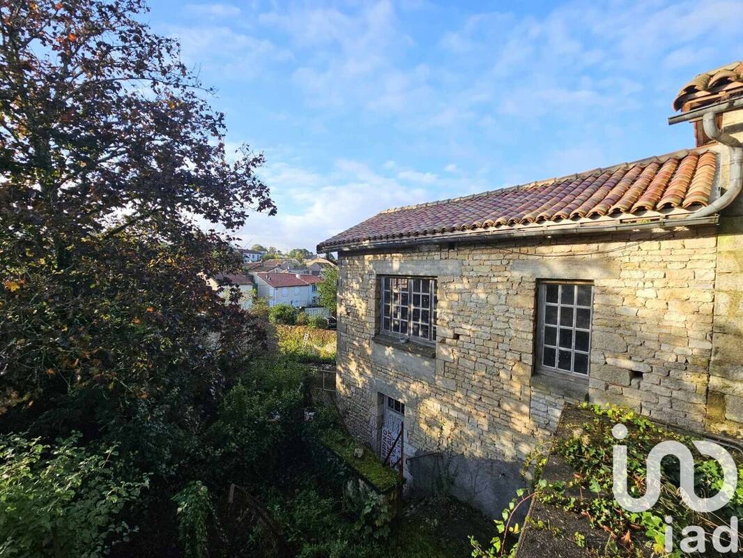 Photo 1 - Maison à RUFFEC