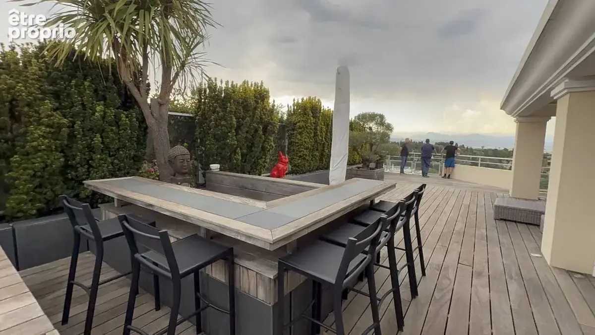 Appartement f5 avec terrasse de 140 M2  Vue mer Antibes ,Secteur Rabiac Estagnol - photo 12