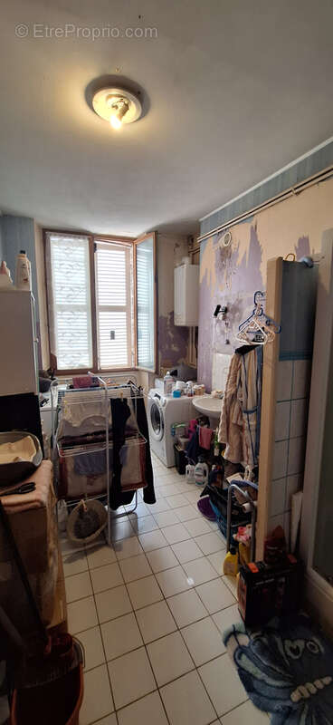 Appartement à VILLENEUVE-L'ARCHEVEQUE