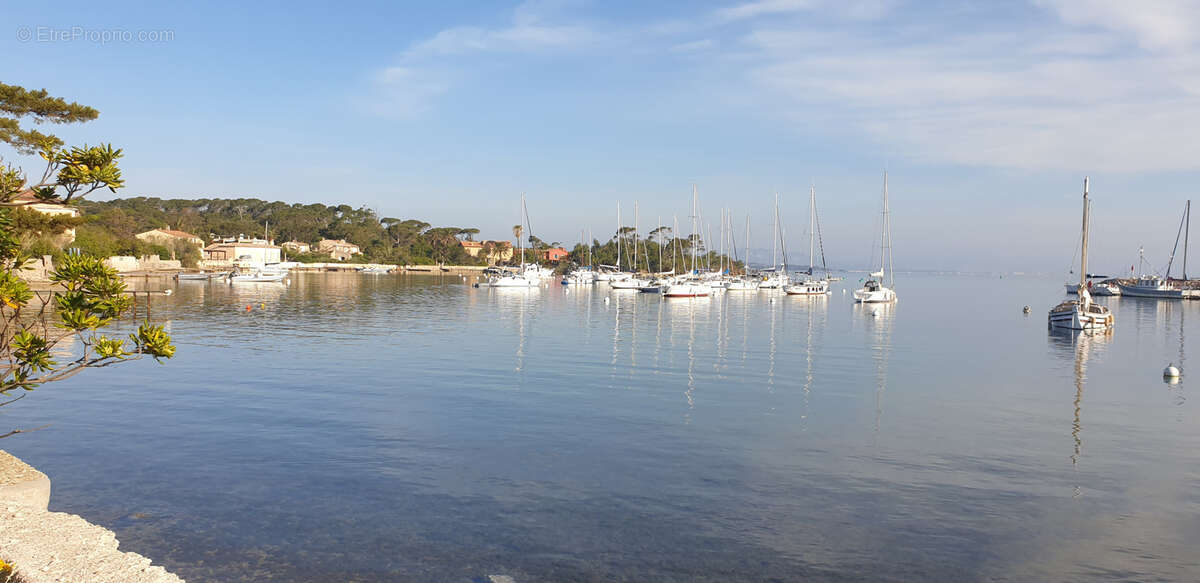 Appartement à HYERES