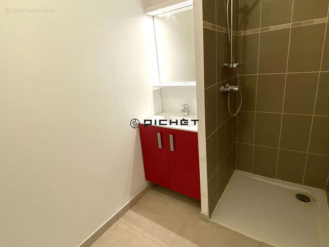 Appartement à ARTIGUES-PRES-BORDEAUX